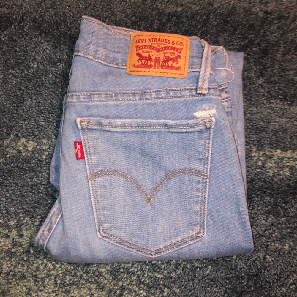 Levi’s 710 Super Skinny